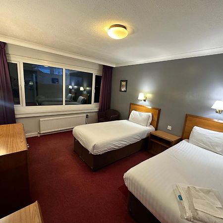 Sporting Lodge Inn Мидлсбро Экстерьер фото