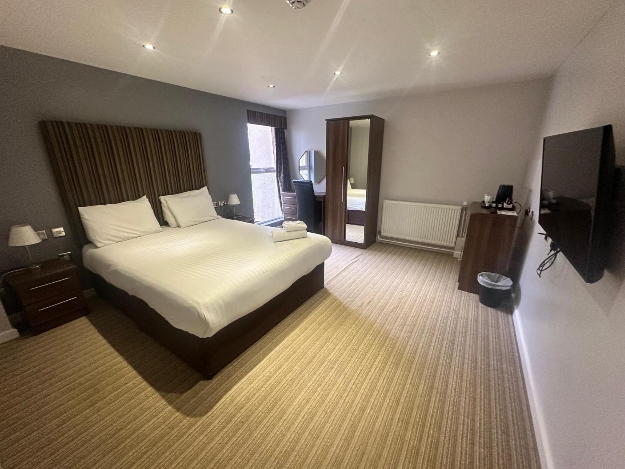 Sporting Lodge Inn Мидлсбро Экстерьер фото