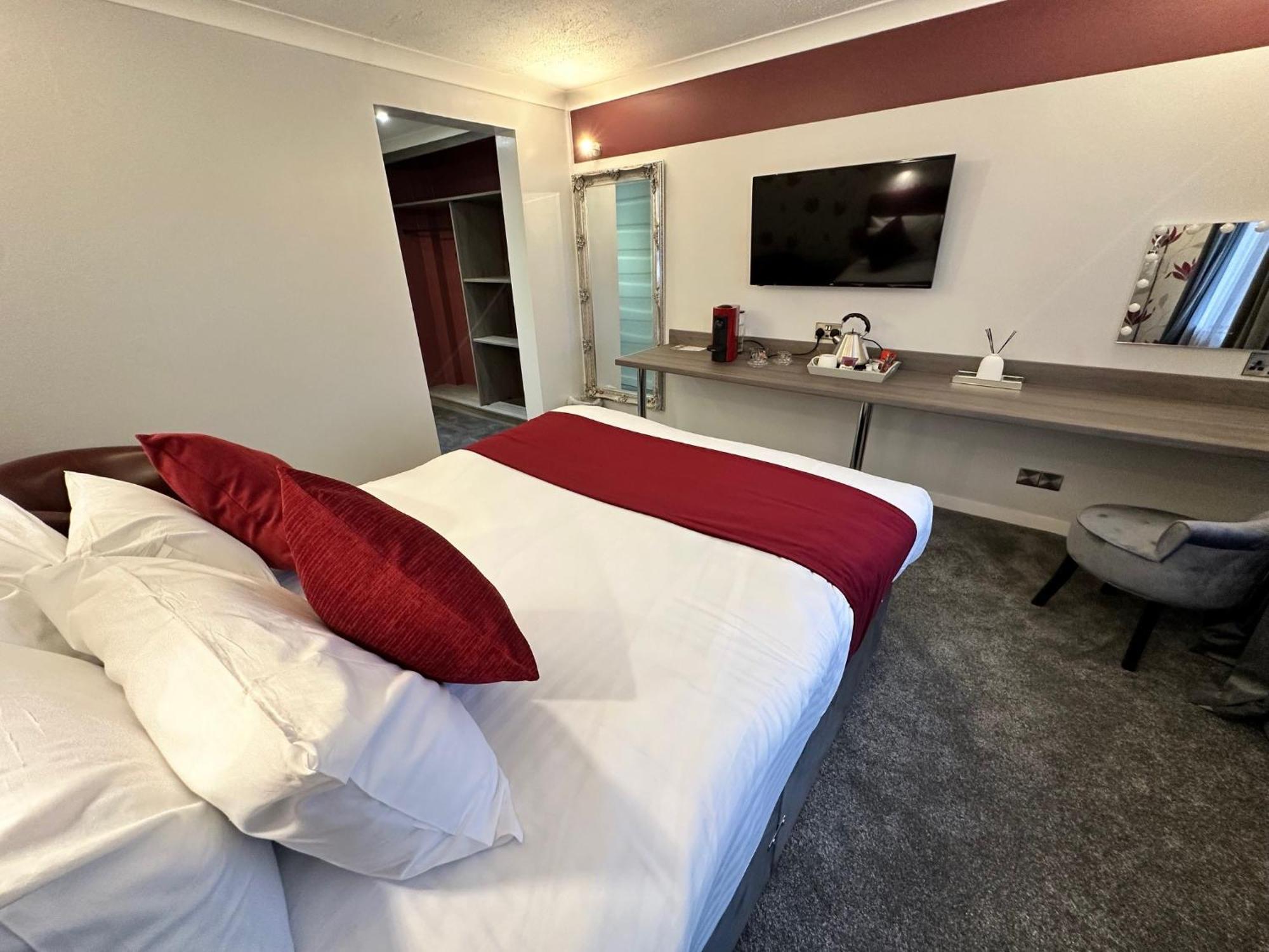 Sporting Lodge Inn Мидлсбро Экстерьер фото