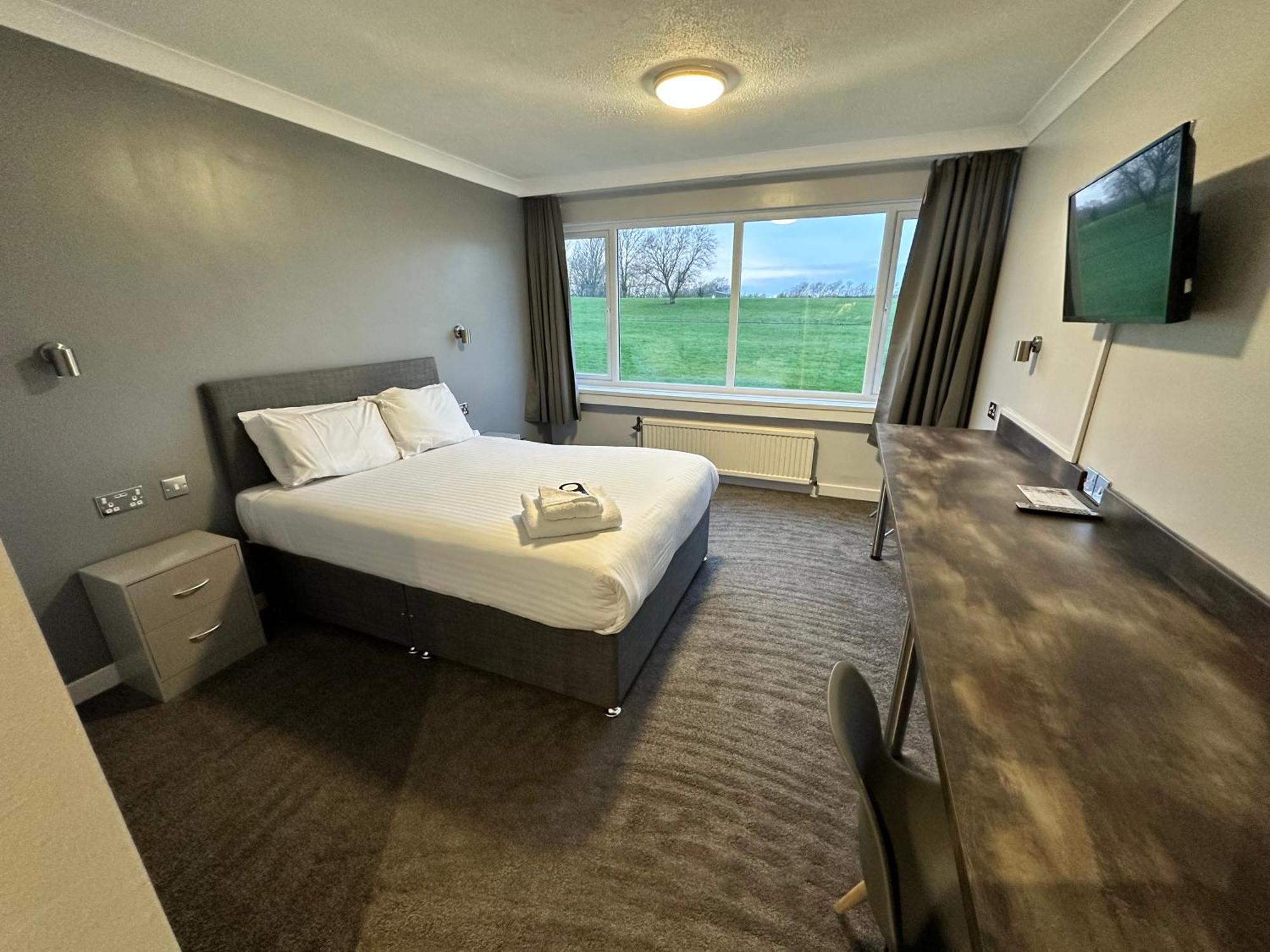 Sporting Lodge Inn Мидлсбро Экстерьер фото